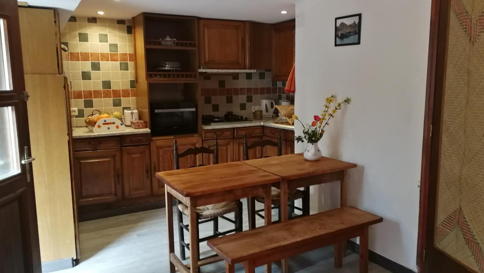La Cirerole Hotel Casteil Екстериор снимка