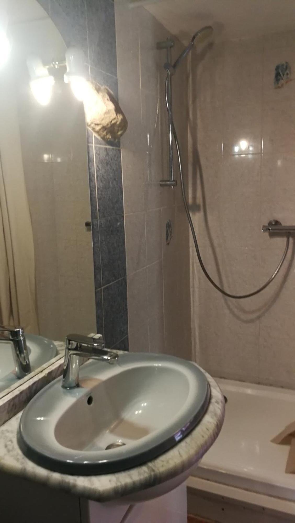 La Cirerole Hotel Casteil Екстериор снимка